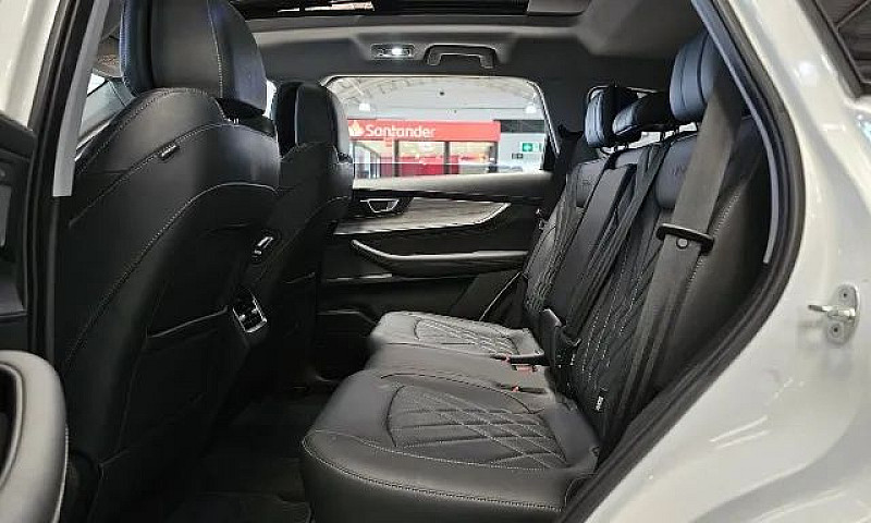 Chery Tiggo 8 Pro 1....