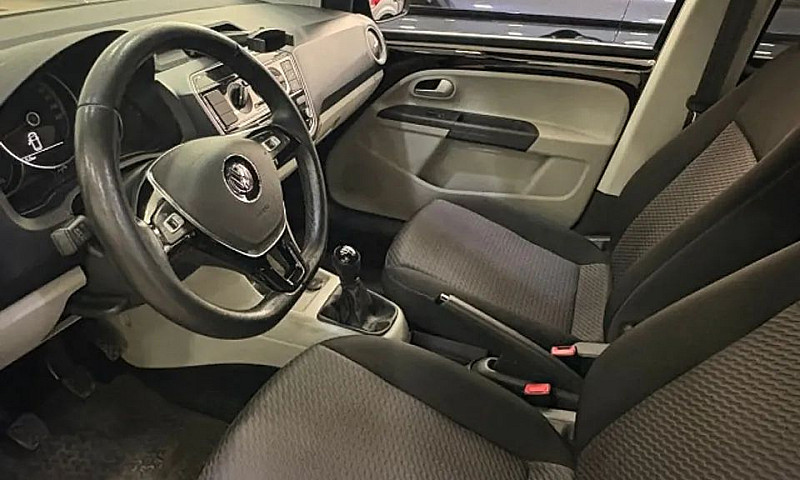 Volkswagen Up! Move ...
