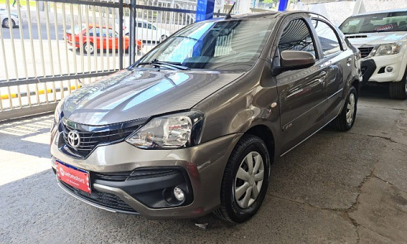 Etios Sedan 2019 1.5...