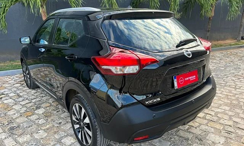 Nissan Kicks Sv 4P...