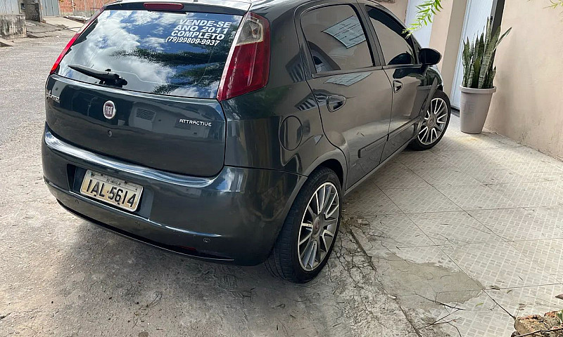 Fiat Punto Attractiv...