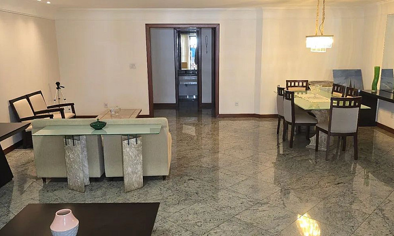 Ed. Maison Augusta C...