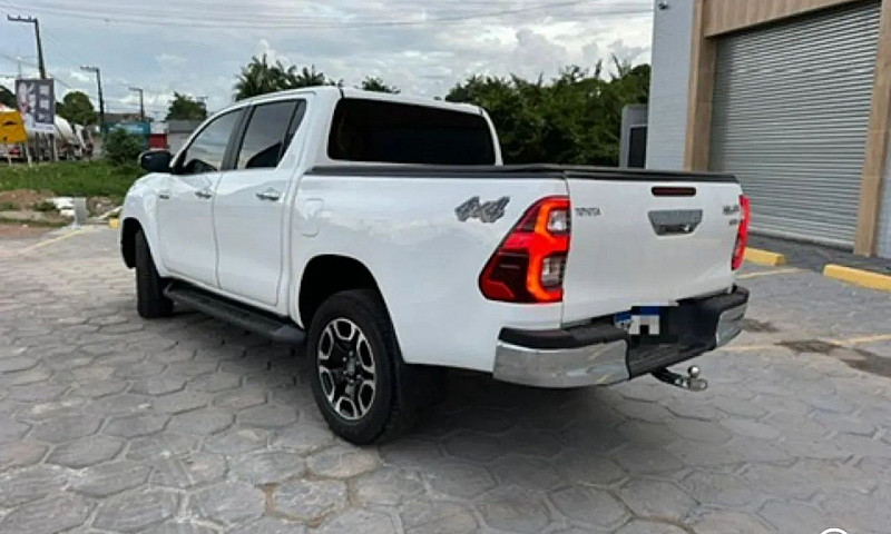 Toyota Hilux Cd 4X4 ...