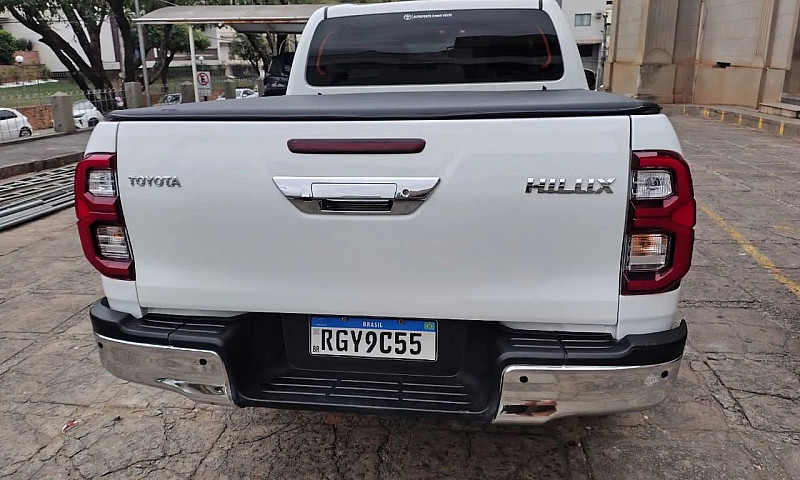 Toyota Hilux Cd 4X4 ...