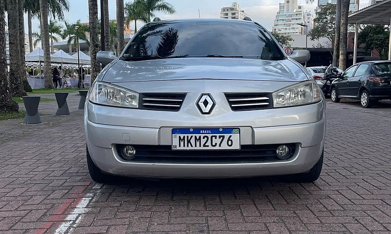 Renault Megane Grand...