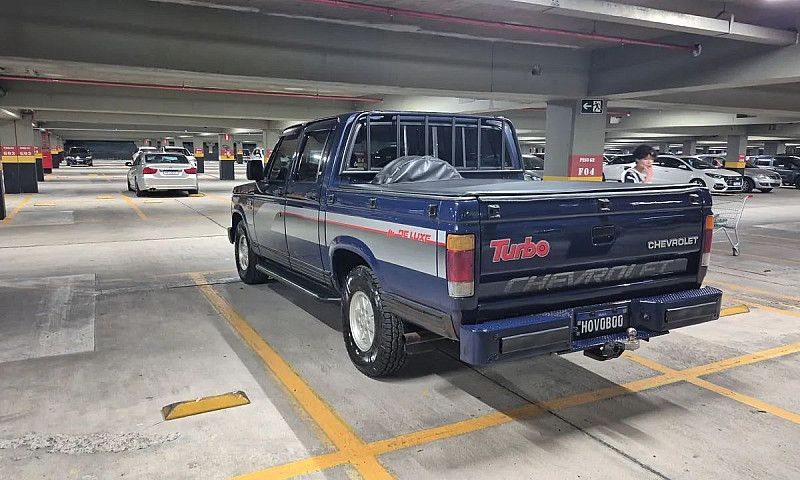 Chevrolet D-20 S / L...