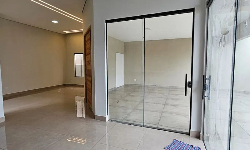 Vende-Se / Casa Nova...