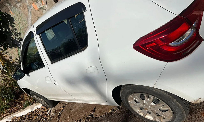 Renault Sandero Zen ...
