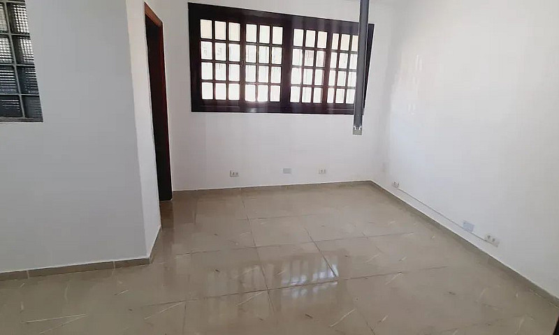Casa Comercial Impec...