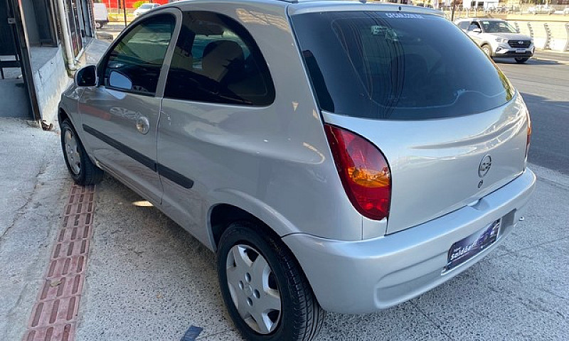 Celta Super 1.0 8V M...