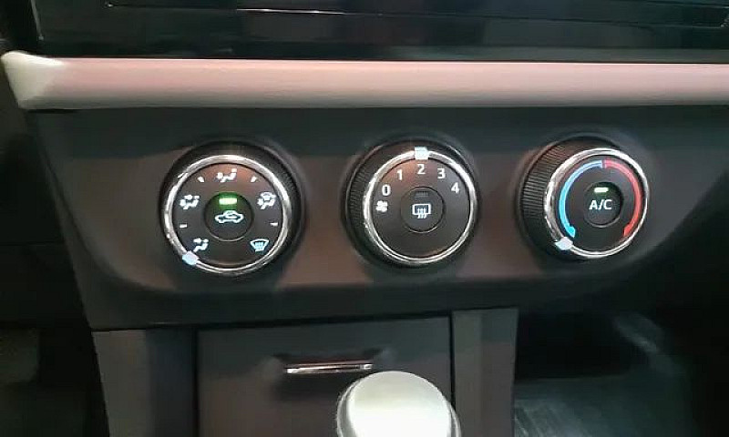 Toyota Corolla 1.8 G...