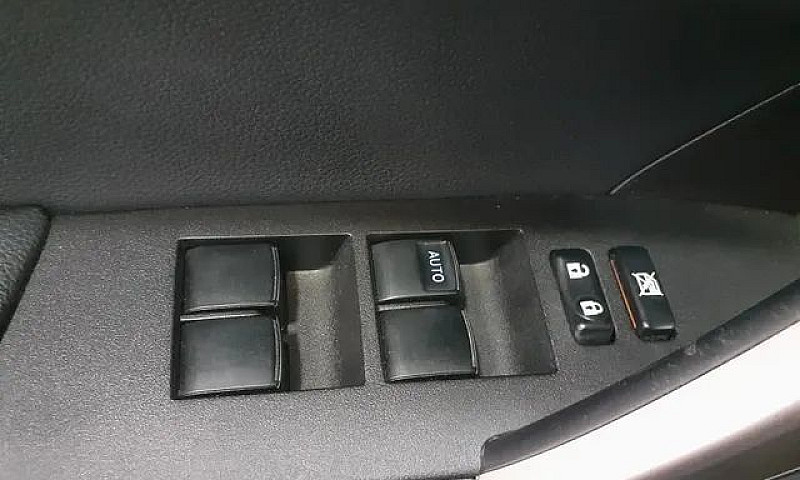 Toyota Corolla 1.8 G...
