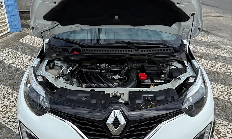 Captur Life 1.6 Auto...