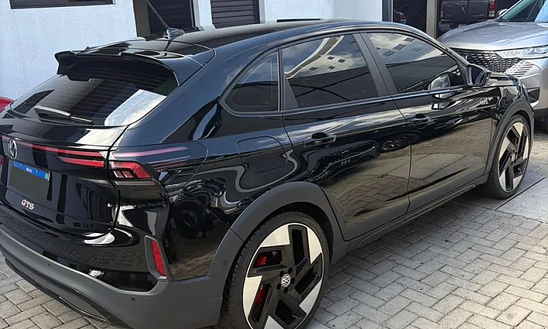 Volkswagen Nivus Gts...