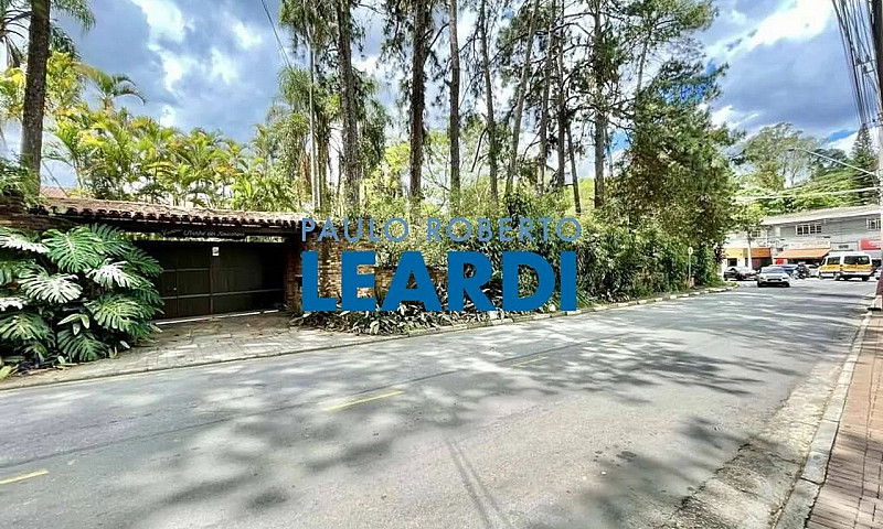 Casa Assobradada - V...