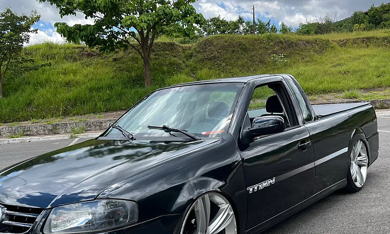 Volkswagen Saveiro 1...
