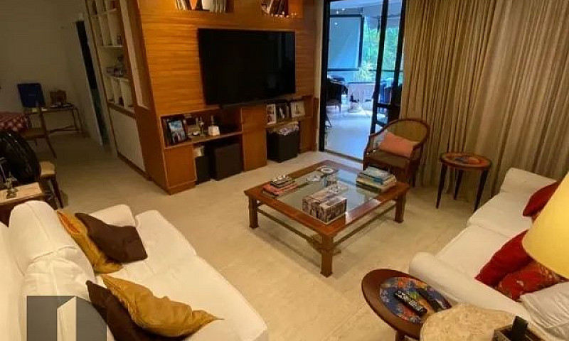 Apartamento Em Barra...