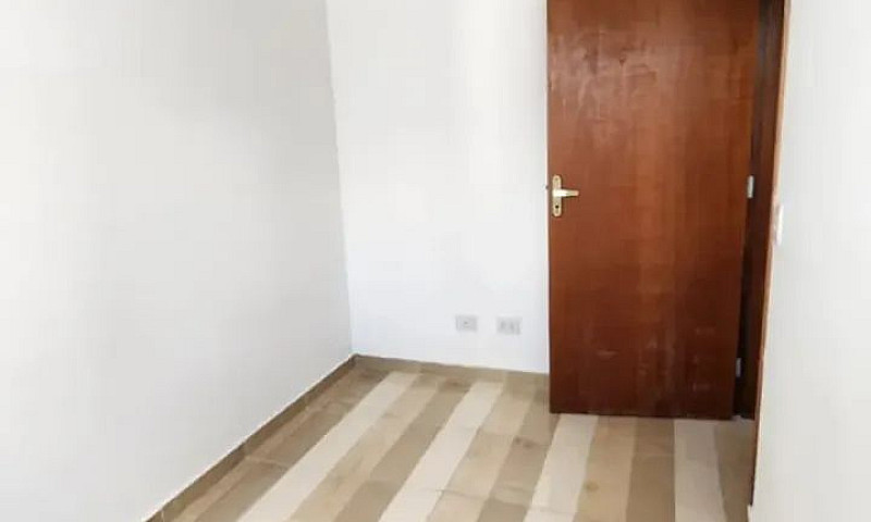 Sobrado Novo Para Lo...