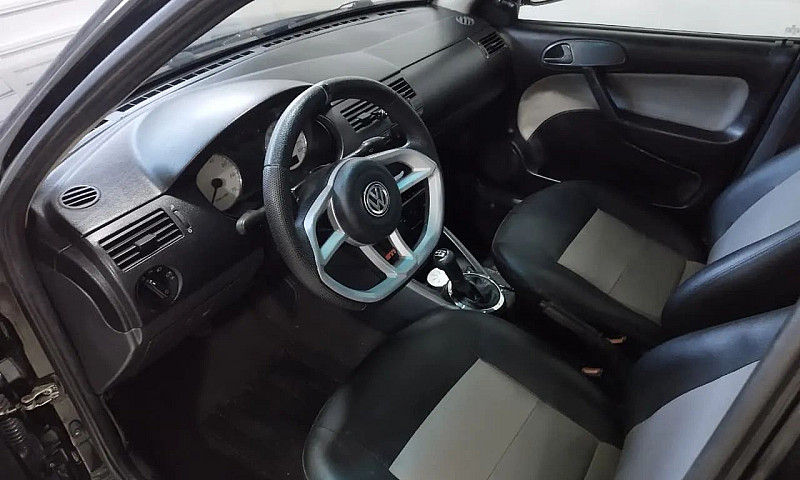 Volkswagen Gol 1.6 M...