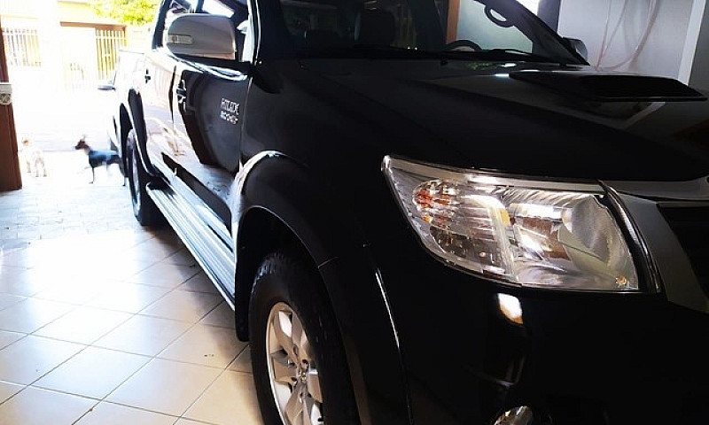 Hilux 2015 Srv Lindí...
