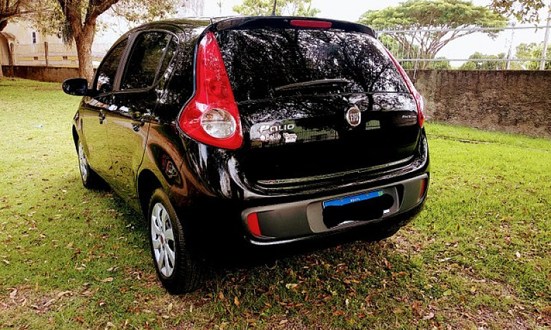 Pálio Attractive 1.0...