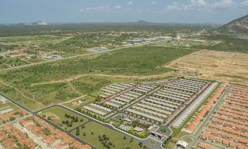 Casa Em Condomínio F...