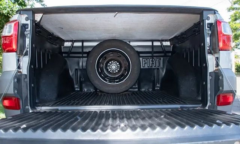 Picape Fiat Strada  ...