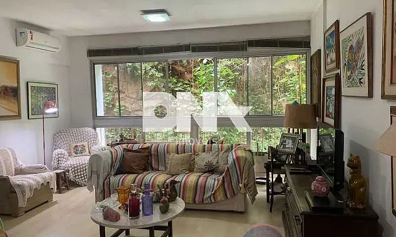 Apartamento - / Resi...