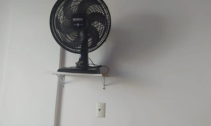 Quarto Para Moças Ex...