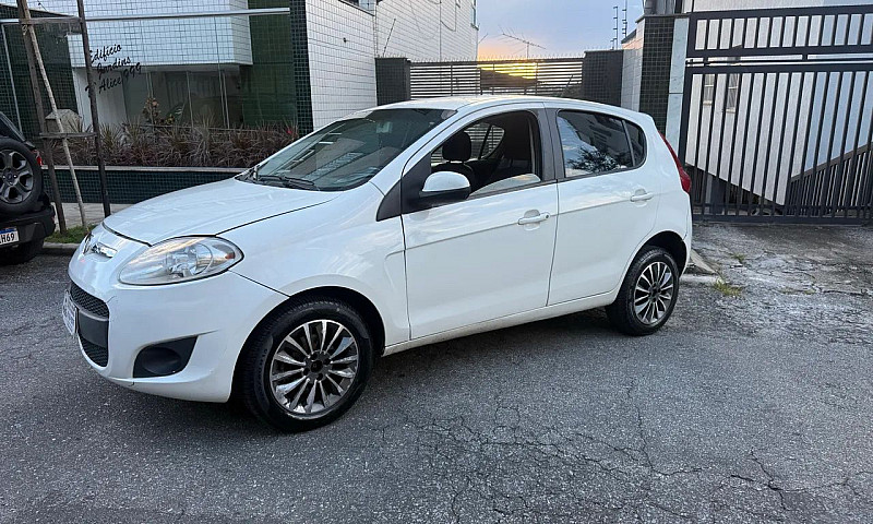 Fiat Palio Attractiv...