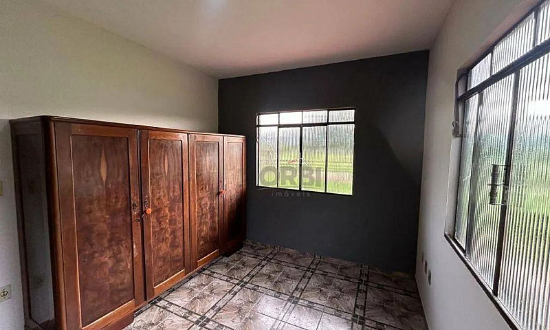 Casa Com 2 Dormitóri...