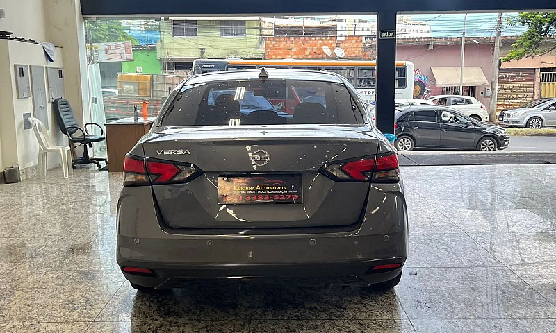 Versa 1.6 Carro Para...