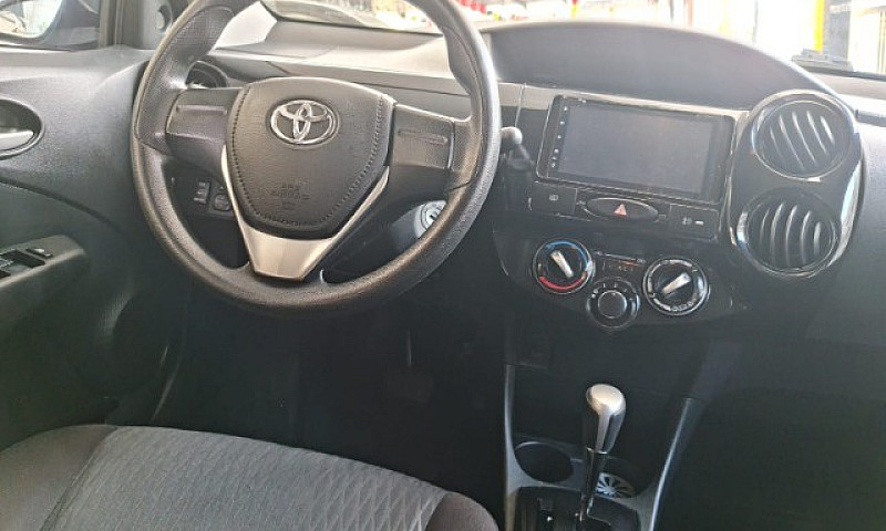 Etios Sedan 2019 1.5...