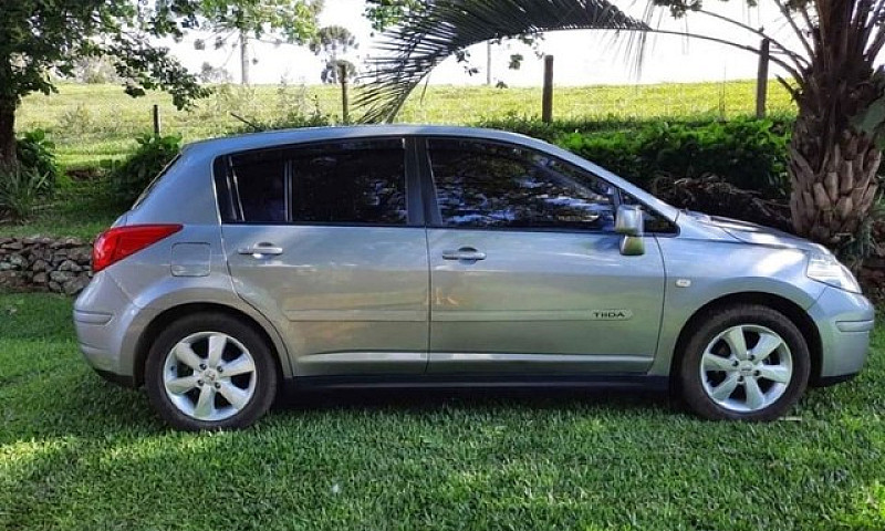Nissan Tiida 107 Mil...