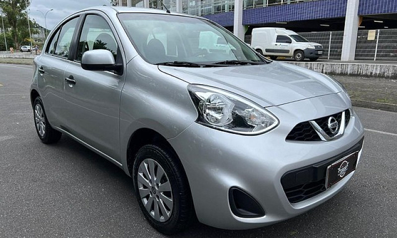 March Nissan March 1...