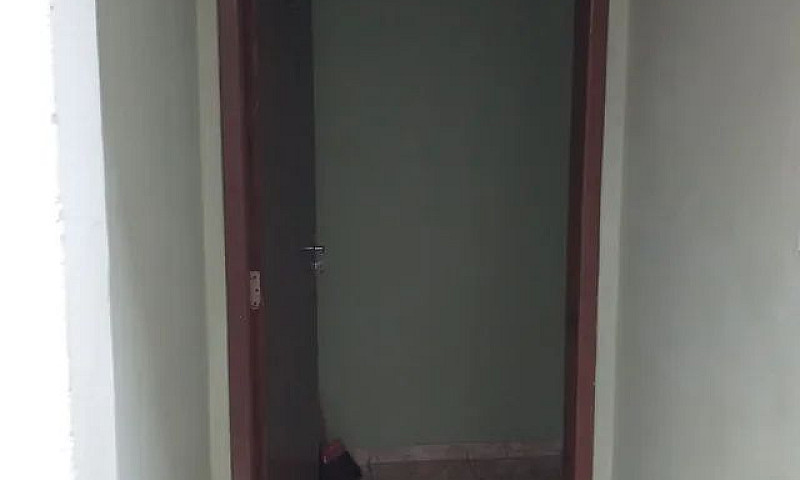 Alugo Apartamento De...