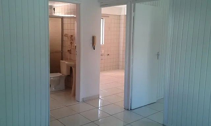 Aluga-Se Apartamento...