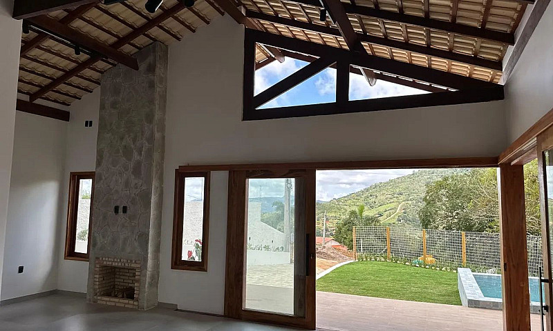 Casa Na Serra De Mul...