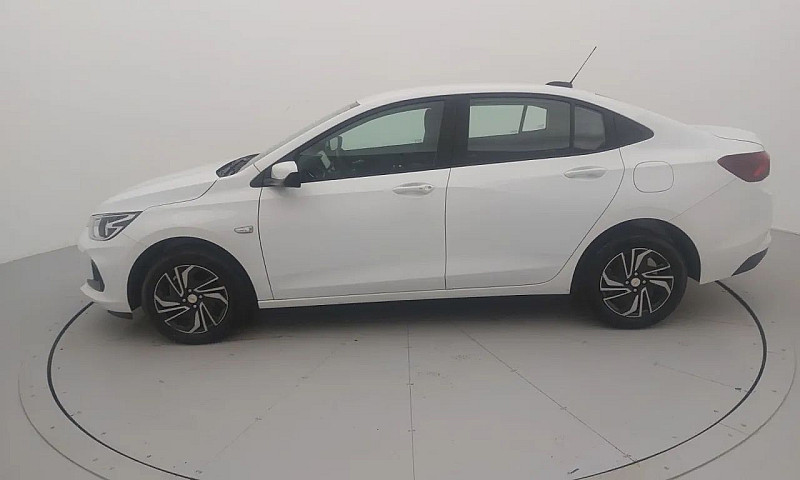 Chevrolet Onix Plus ...