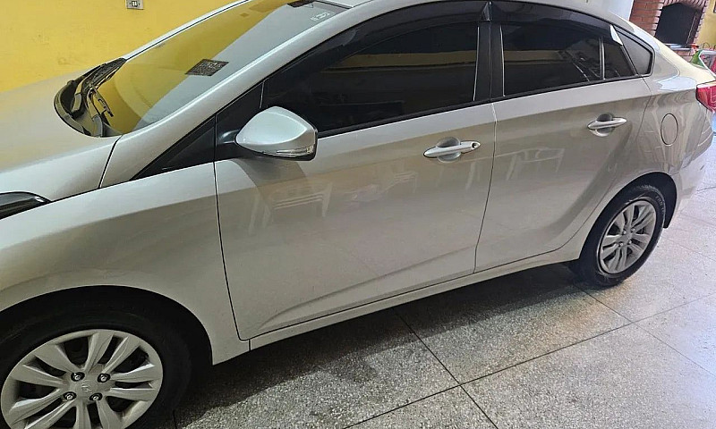 Hyundai Hb20S C.plus...
