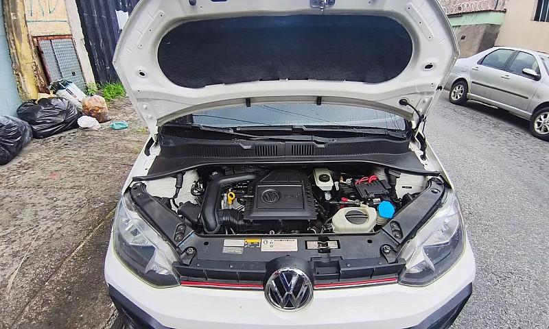 Volkswagen Up! Move ...