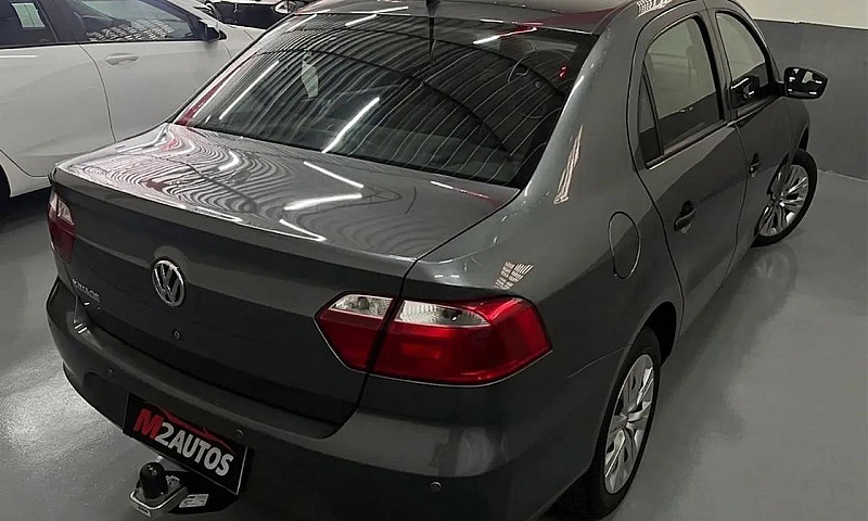 Volkswagen Voyage 1....