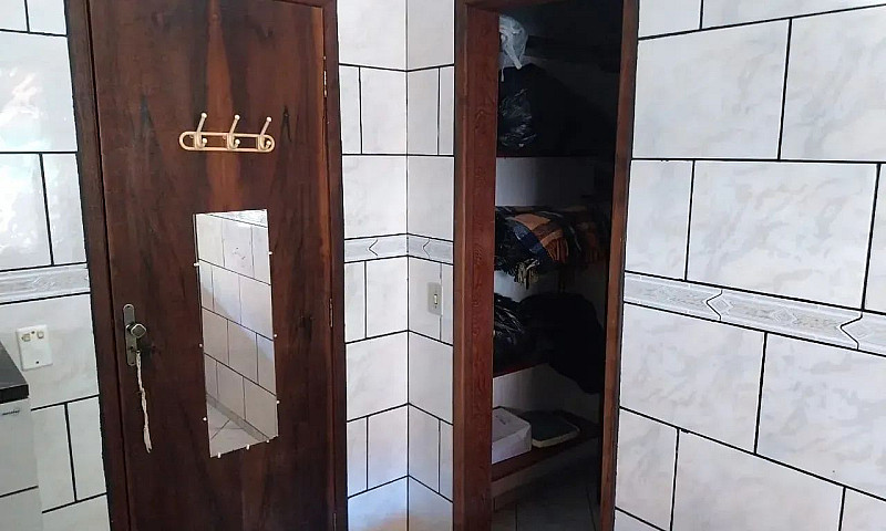 Imóvel Para Venda Em...