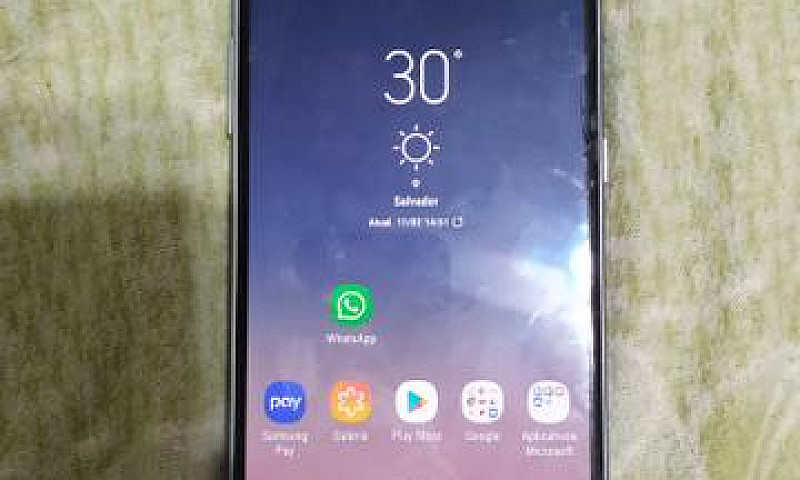 Samsung A8 Plus...