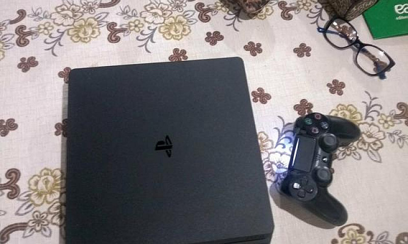 Ps4 Slim, Muito Novo...