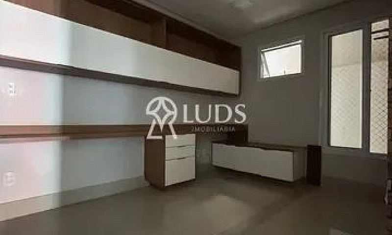 Apartamento À Venda ...