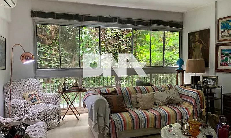 Apartamento - / Resi...