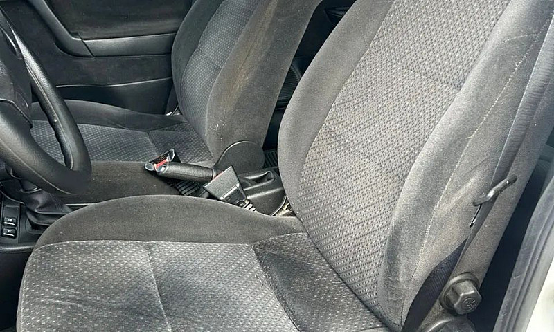 Chevrolet Astra Adva...