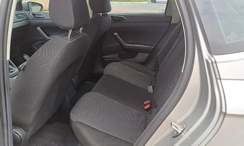 Volkswagen Polo 1.6 ...