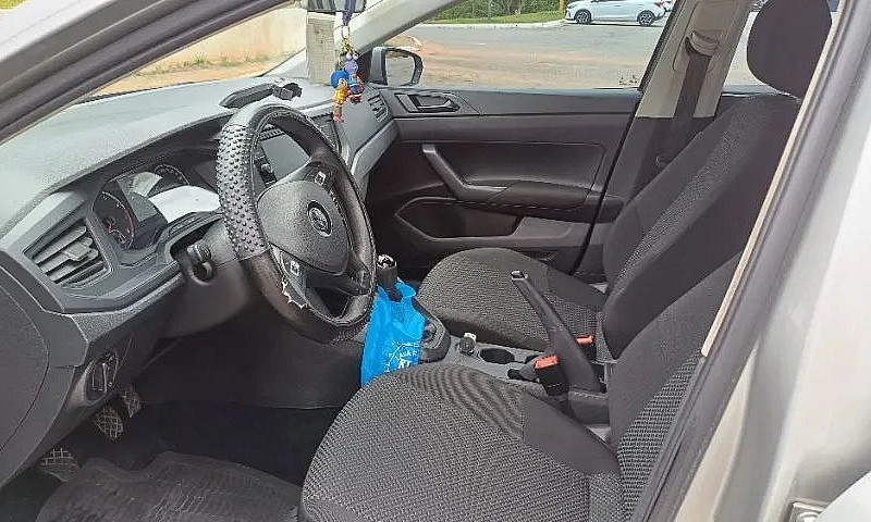 Volkswagen Polo 1.6 ...